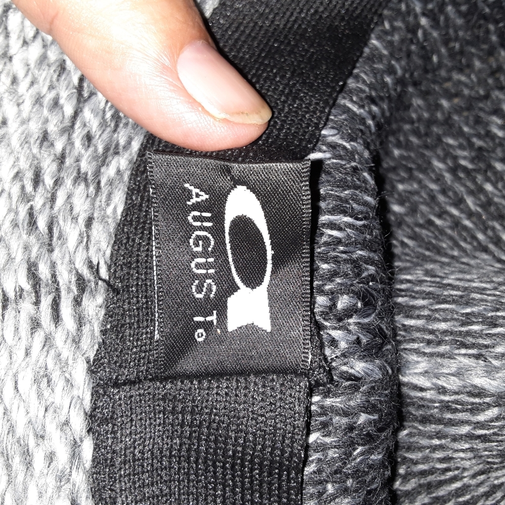 Womens Hat, August brand - Picture 3 of 4